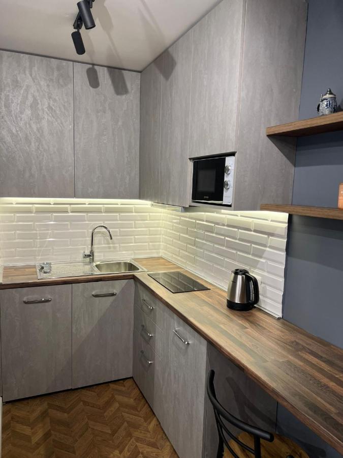 Florent'S Superb Studio, Free Parking & Garden!! Tiranë Luaran gambar