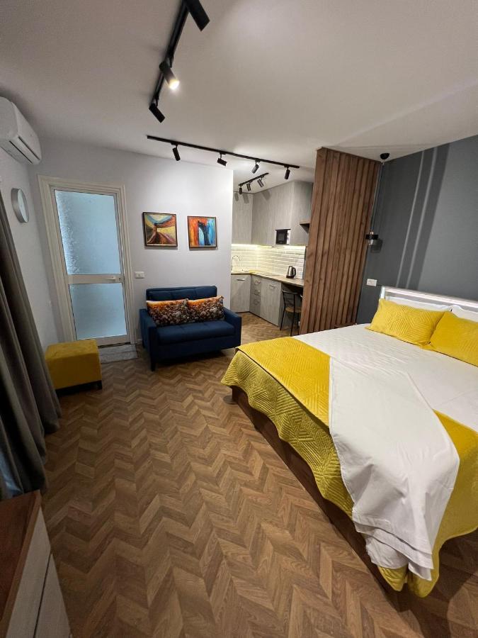 Florent'S Superb Studio, Free Parking & Garden!! Tiranë Luaran gambar